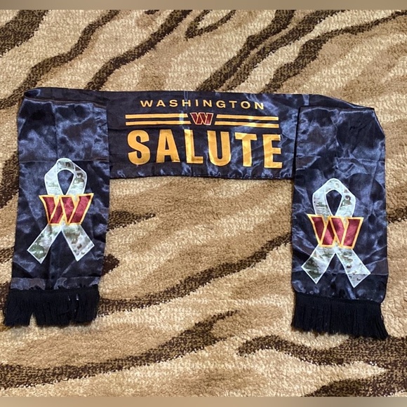 Washington Commanders NFL Salute to Service  Double Sided Scarf Unisex 58 x 7 - Picture 1 of 3